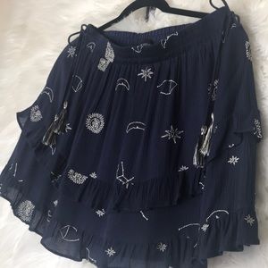 Free The Roses navy skirt w/zodiac design Size L